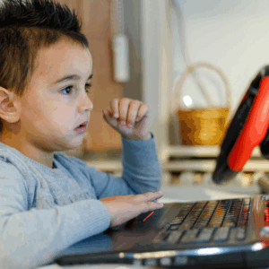 Child Online Learning Independent